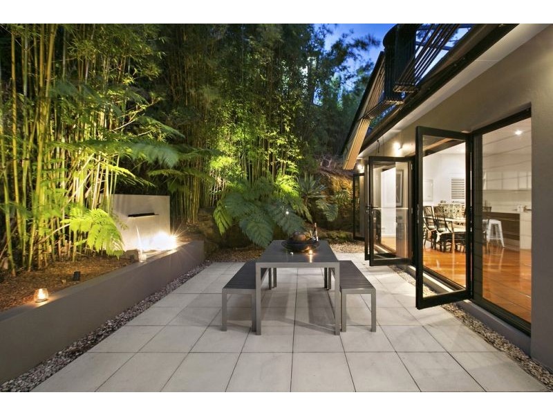 “Aurora” 85 Frenchs Forest Road, Seaforth NSW 2092