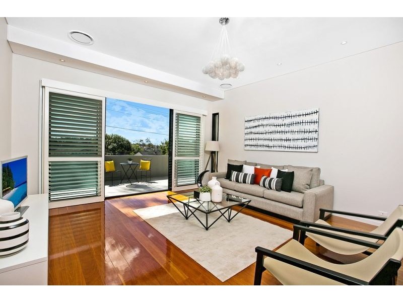 “Aurora” 85 Frenchs Forest Road, Seaforth NSW 2092