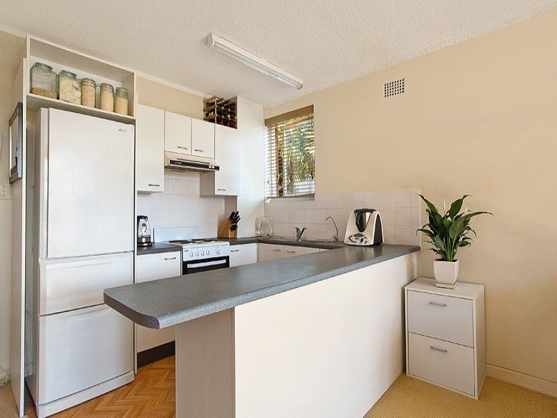 10/2 Campbell Parade, Manly Vale NSW 2093