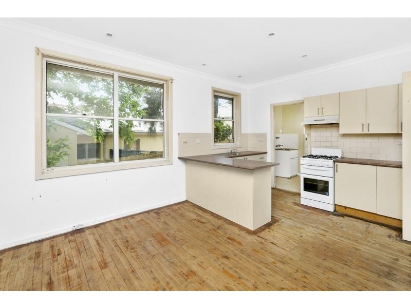 11 Yatama Street, Seaforth NSW 2092