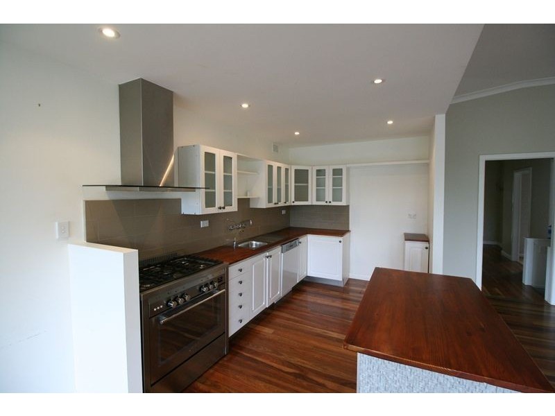 25 Prince Edward Road, Seaforth NSW 2092
