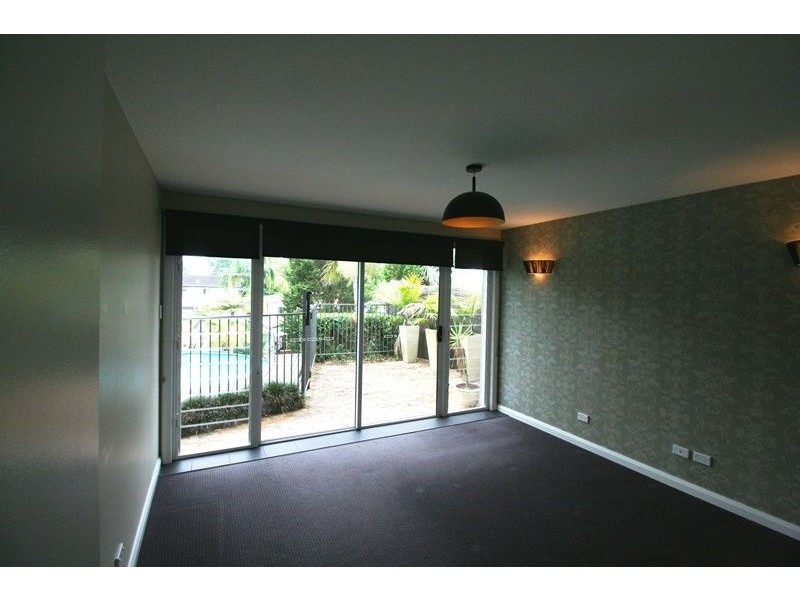 25 Prince Edward Road, Seaforth NSW 2092