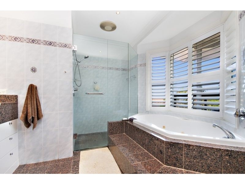 91 Peacock Street, Seaforth NSW 2092