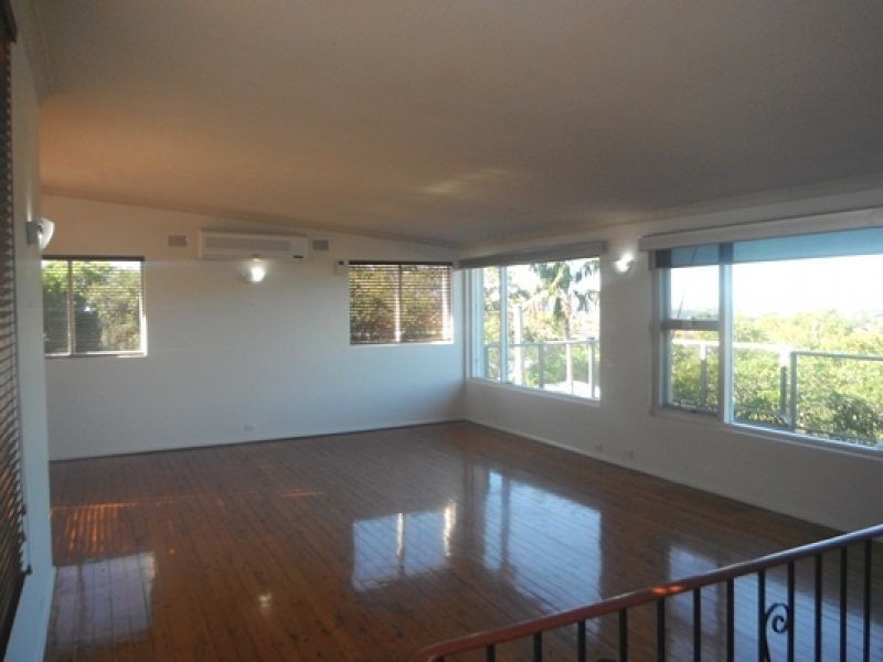 17 Harvey Street, Seaforth NSW 2092