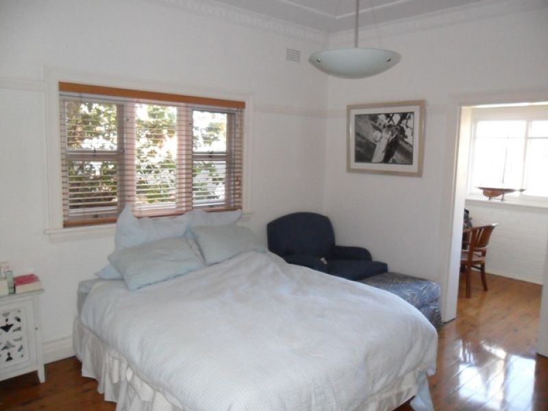 2/20 Fairlight Crescent, Fairlight NSW 2094