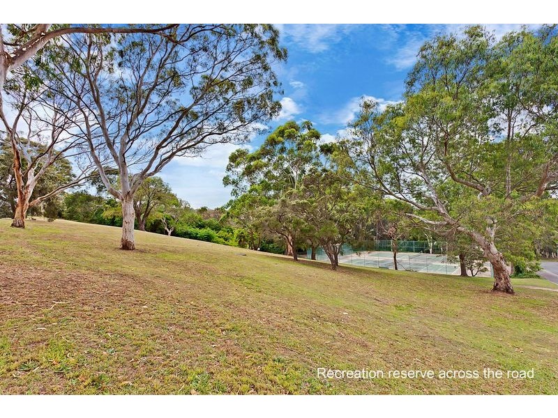 29 Baranbali Avenue, Seaforth NSW 2092