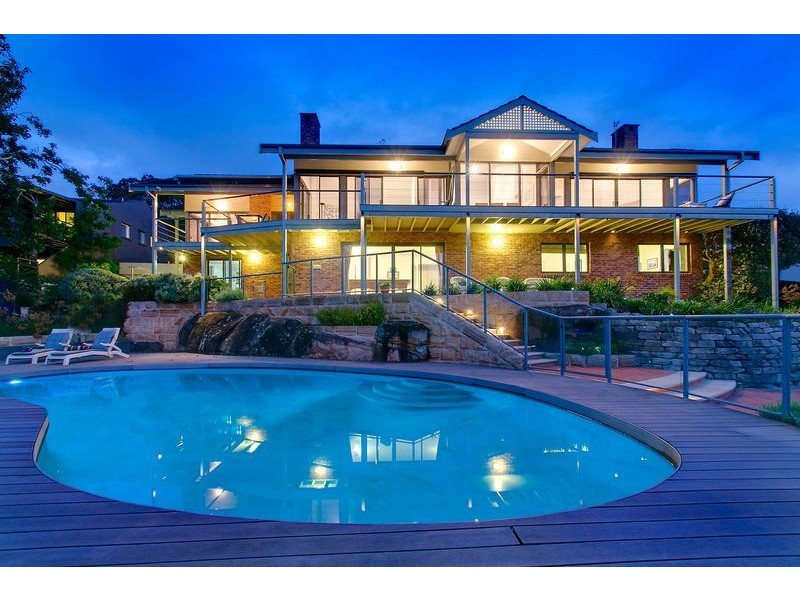 11 Amiens Road, Clontarf NSW 2093