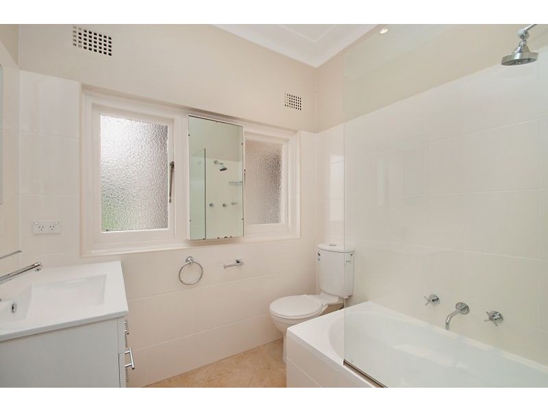 12 Winsome Avenue, North Balgowlah NSW 2093