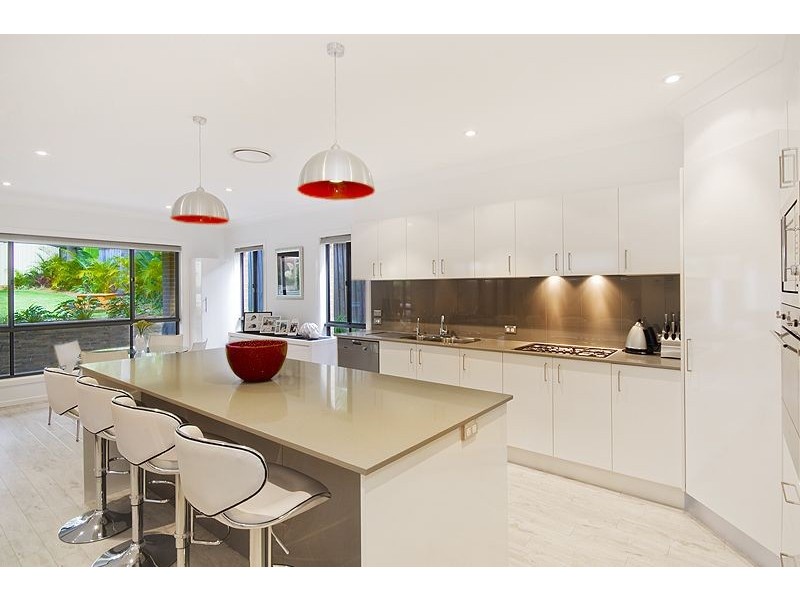 25 Montauban Avenue, Seaforth NSW 2092