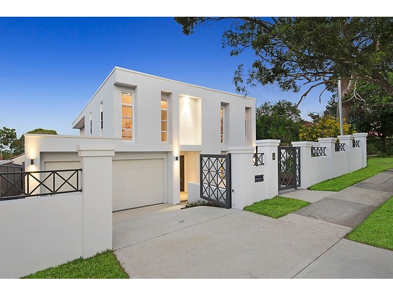 34 Fromelles Avenue, Seaforth NSW 2092