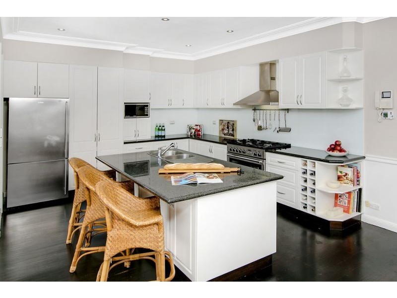 50 Peacock street, Seaforth NSW 2092