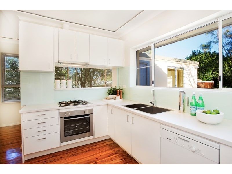 55 Macmillan Street, Seaforth NSW 2092