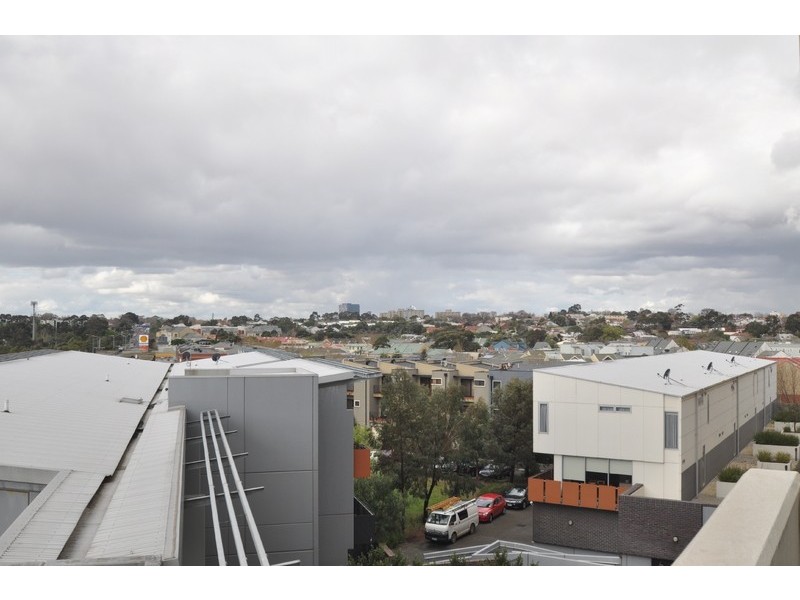 B402/70 Speakmen Street, Kensington VIC 3031