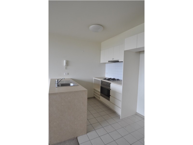 B402/70 Speakmen Street, Kensington VIC 3031