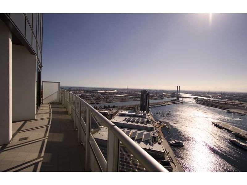3603/100 Harbour Esplanade, Docklands VIC 3008