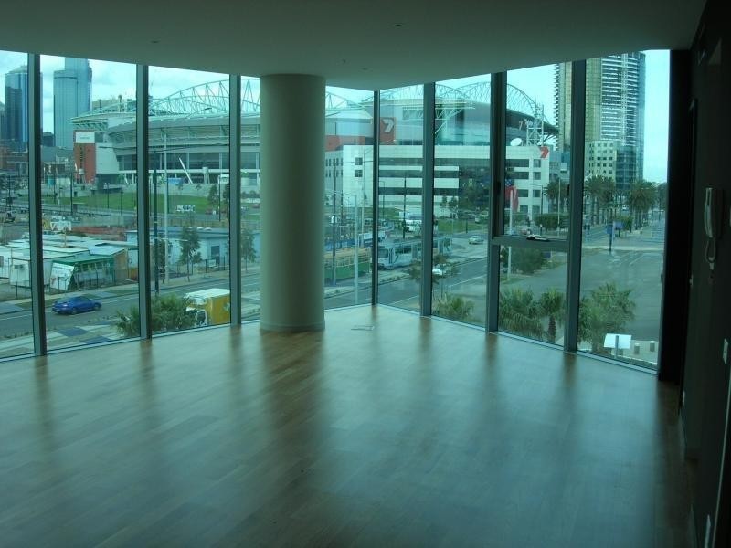 111/209 Harbour Esplanade, Docklands VIC 3008