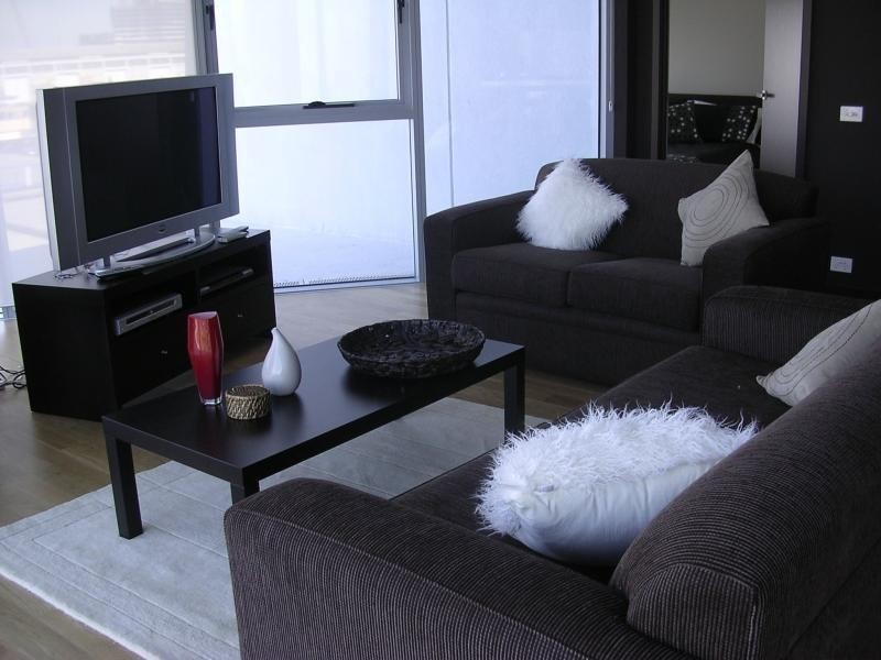 111/209 Harbour Esplanade, Docklands VIC 3008