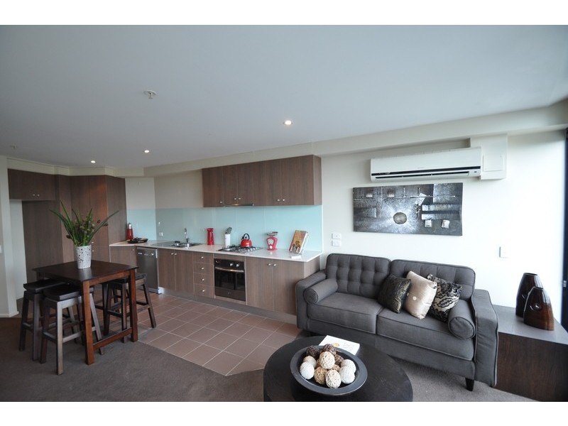 404/83 Queens Road, Melbourne VIC 3004