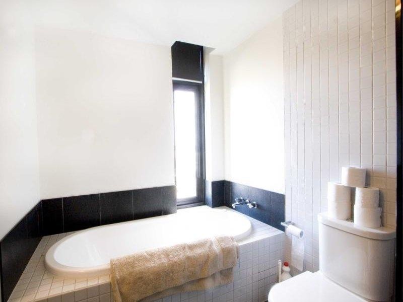 70 Lorimer Street, Docklands VIC 3008