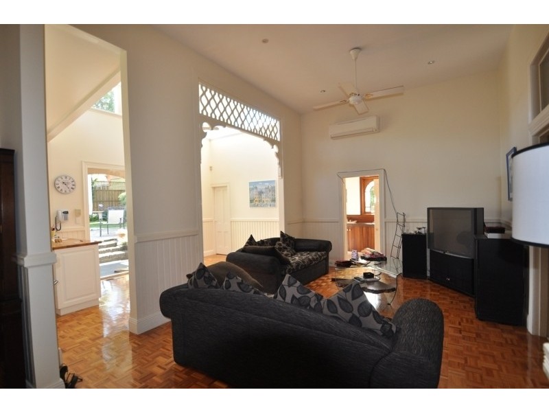 1 Montrose Street, Surrey Hills VIC 3127