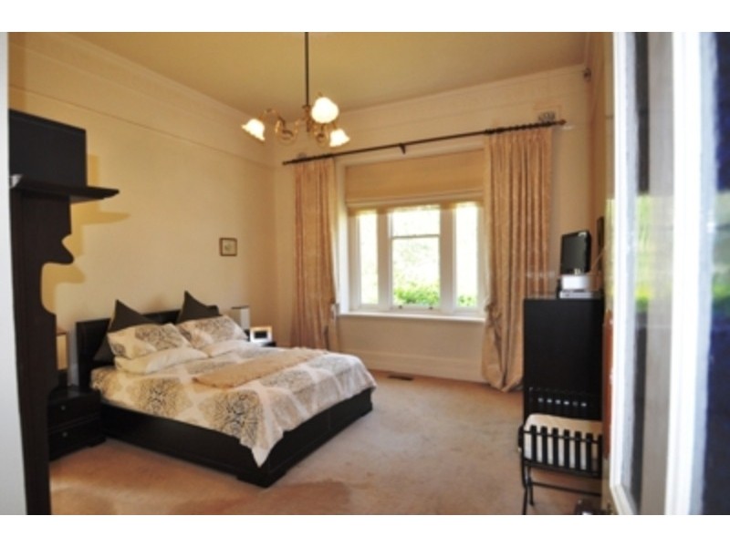 1 Montrose Street, Surrey Hills VIC 3127