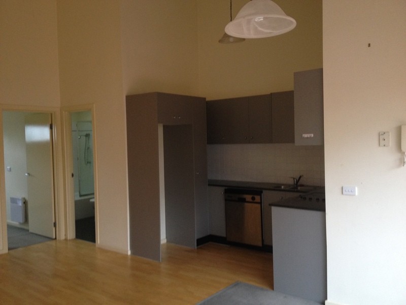 14/16 Mawbey Street, Kensington VIC 3031