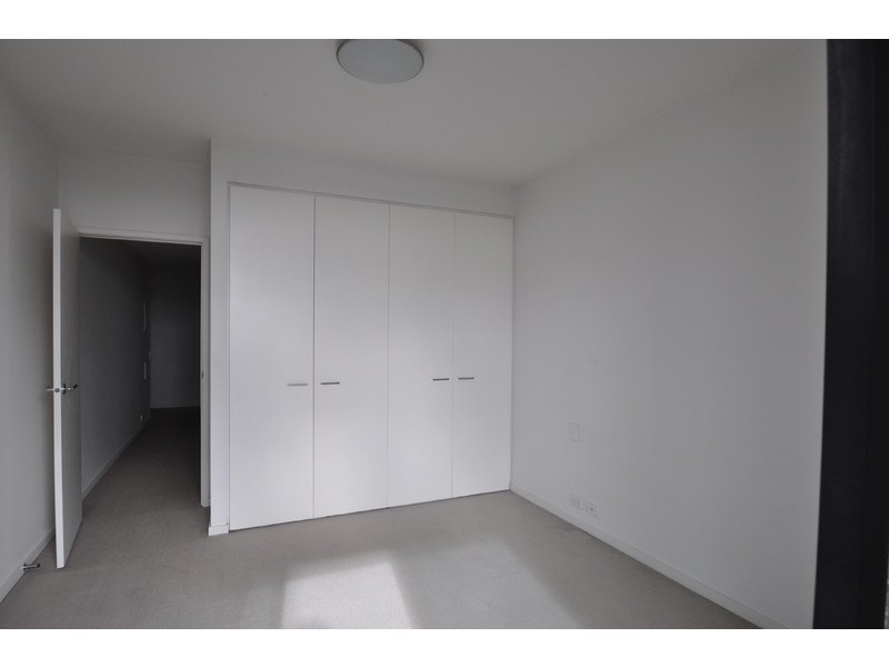 5 Caravel Lane, Docklands VIC 3008