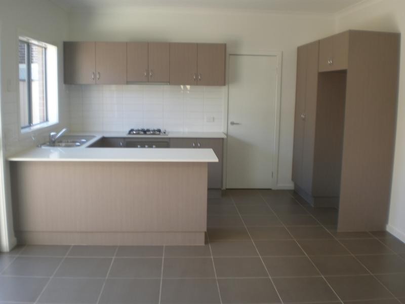 1/15 San Sebastian Drive, Point Cook VIC 3030