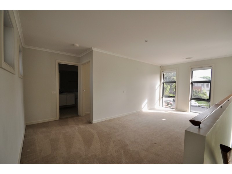 11 San Lorenzo Court, Heatherton VIC 3202