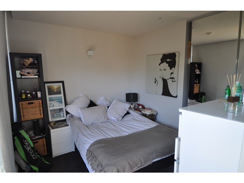 G04/15 Pickles Street, Port Melbourne VIC 3207