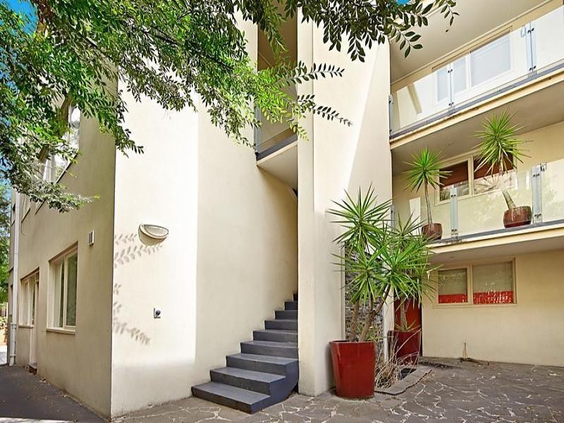 10/372 Toorak road, South Yarra VIC 3141