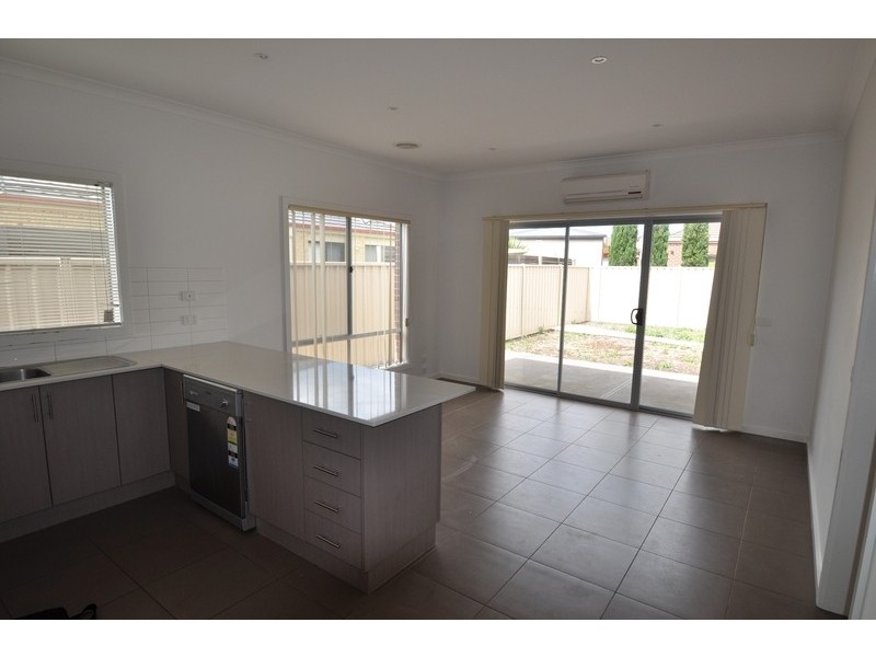 3 Gibralter Gardens, Point Cook VIC 3030