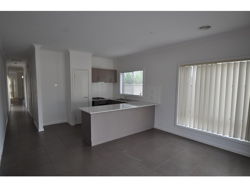 3 Gibralter Gardens, Point Cook VIC 3030