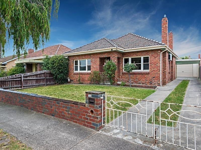 5 Boronia Street, Pascoe Vale South VIC 3044
