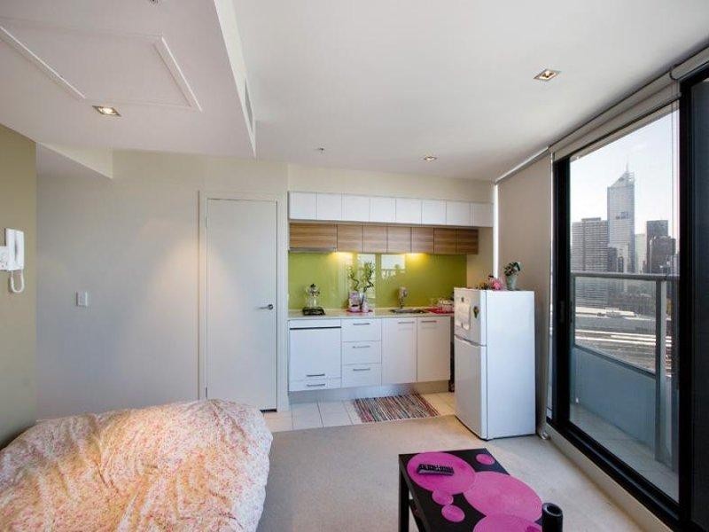 100 Harbour Esplanade, Docklands VIC 3008