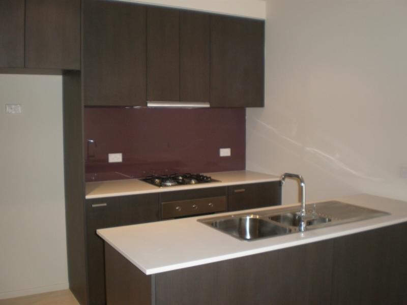 P305/49 Plenty Road, Preston VIC 3072