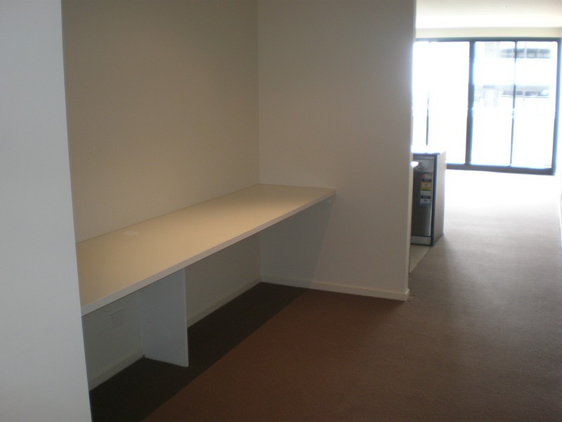 P305/49 Plenty Road, Preston VIC 3072