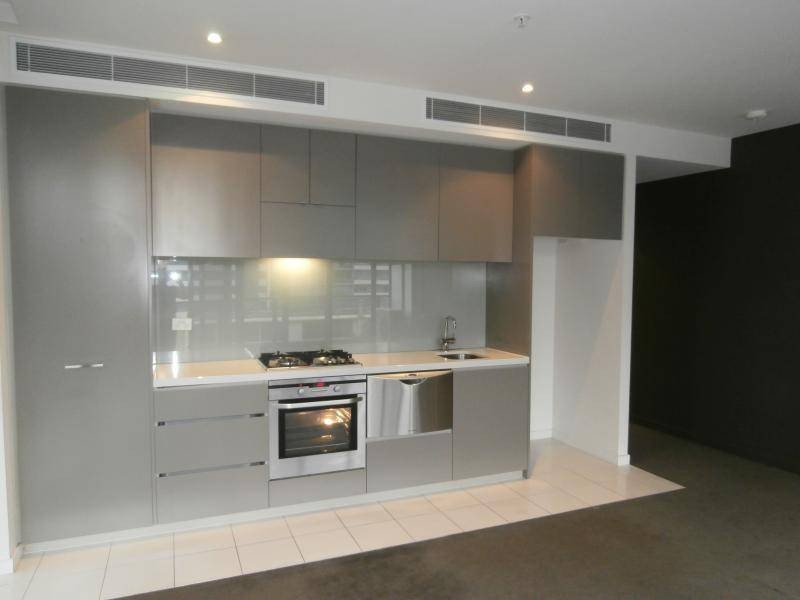 507/55 Queens Road, Melbourne VIC 3004