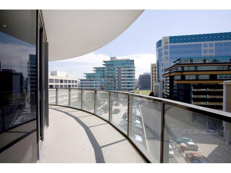 507/55 Queens Road, Melbourne VIC 3004
