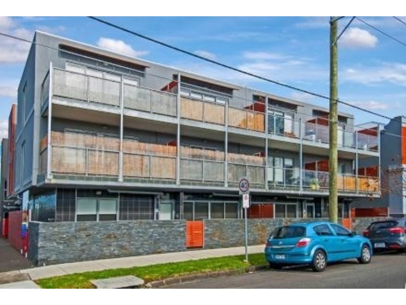 23/44 Everard Street (Cnr Essex St), West Footscray VIC 3012