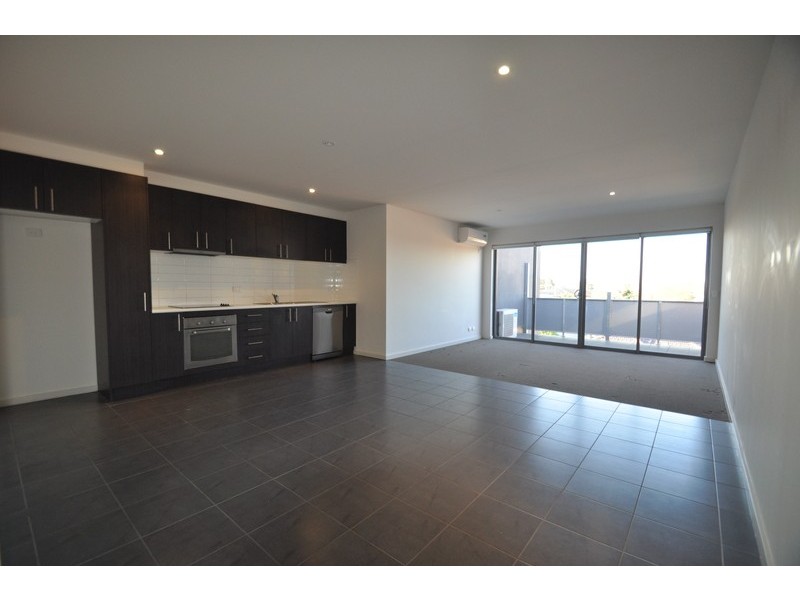 23/44 Everard Street (Cnr Essex St), West Footscray VIC 3012