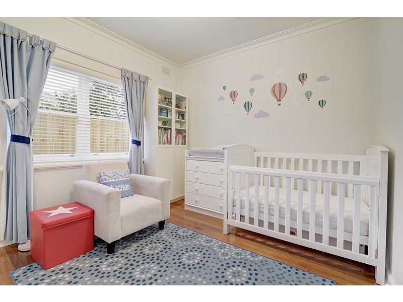 1/56 Windsor Crescent, Surrey Hills VIC 3127