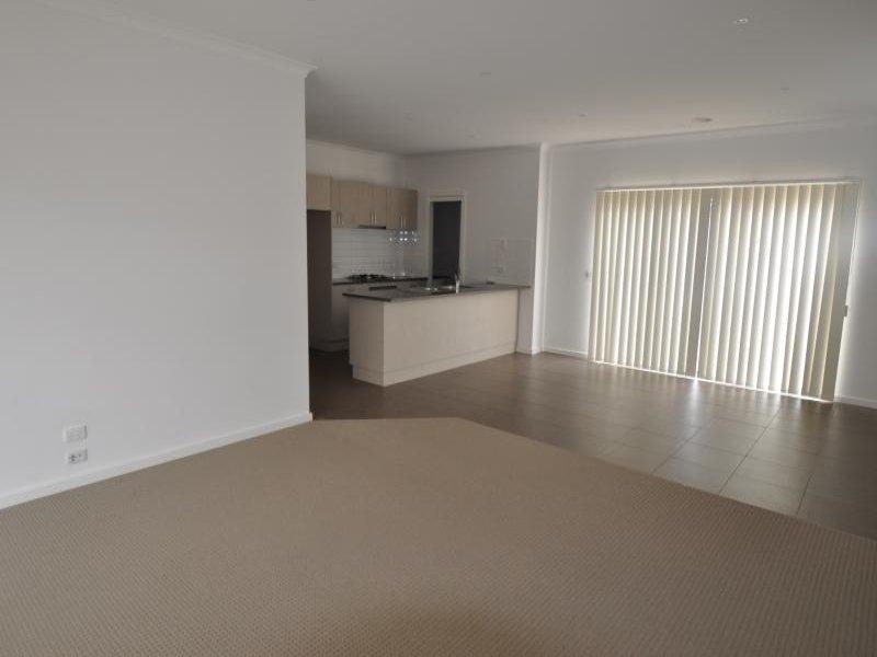 13 San Sebastian Drive, Point Cook VIC 3030