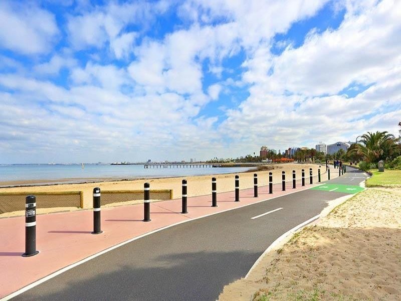 9/45 Marine Parade, St Kilda VIC 3182