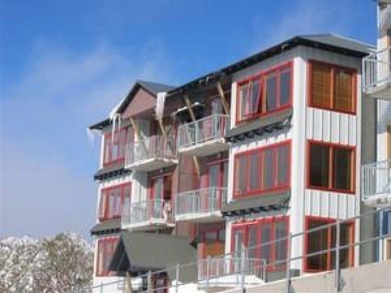 100 The Great Alpine Road, Mount Hotham VIC 3741