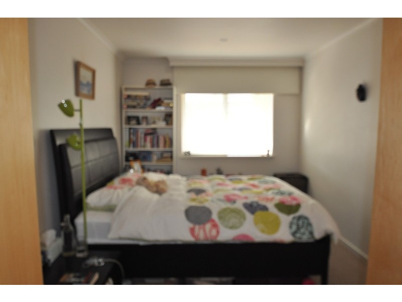 4/35 Henkel Street, Brunswick VIC 3056