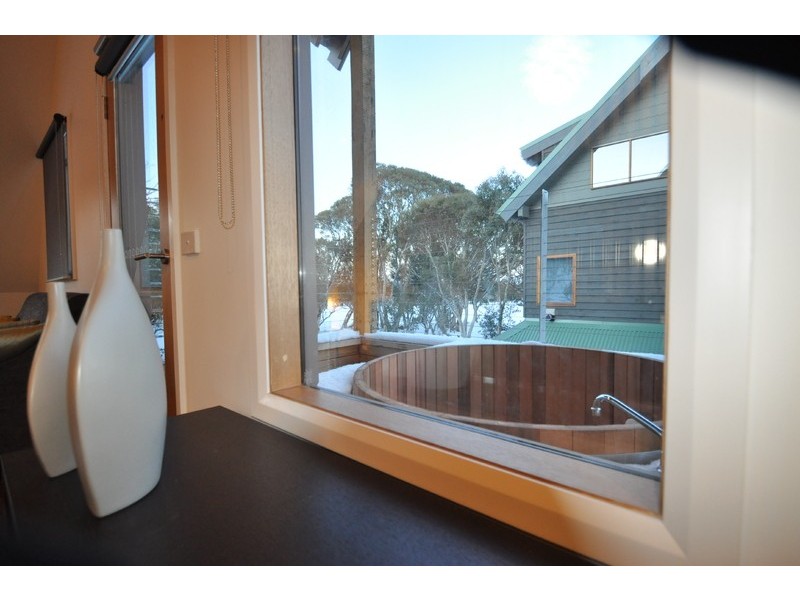 1 Roney Macs Twist, Dinner Plain VIC 3898