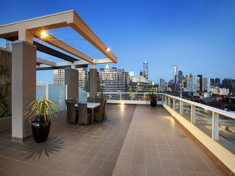 904/1 Encounter Way, Docklands VIC 3008
