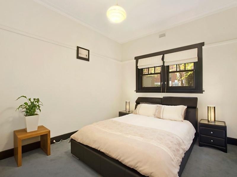 5/6 West Beach Road, St Kilda VIC 3182