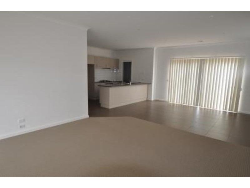 13 San Sebastian Drive, Point Cook VIC 3030